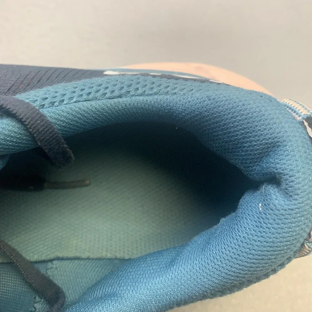 Hoka One One pre owned